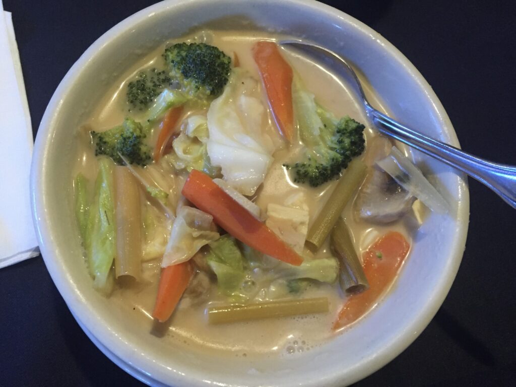 Thai Spicesのトムカーガイ